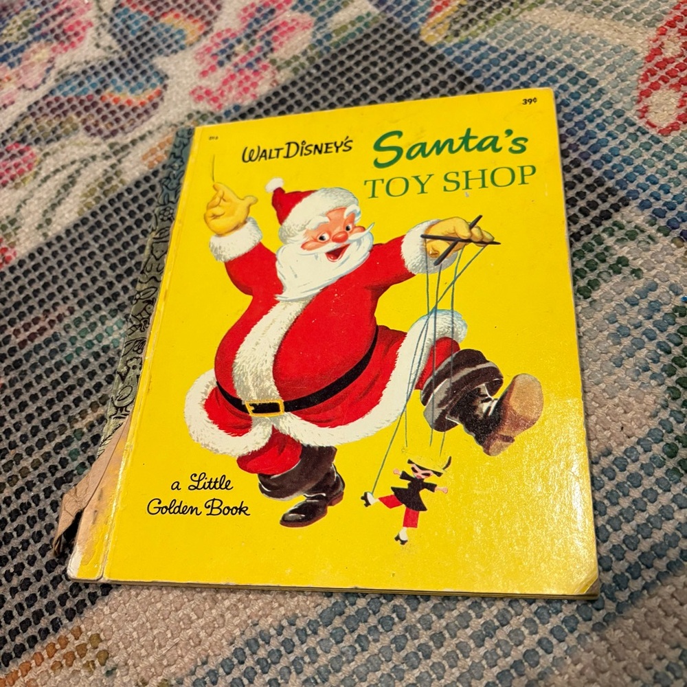 Disney's Santa's Toy Shop A Little Golden Book Vintage GUC Yellow Cover 1969 Fun
